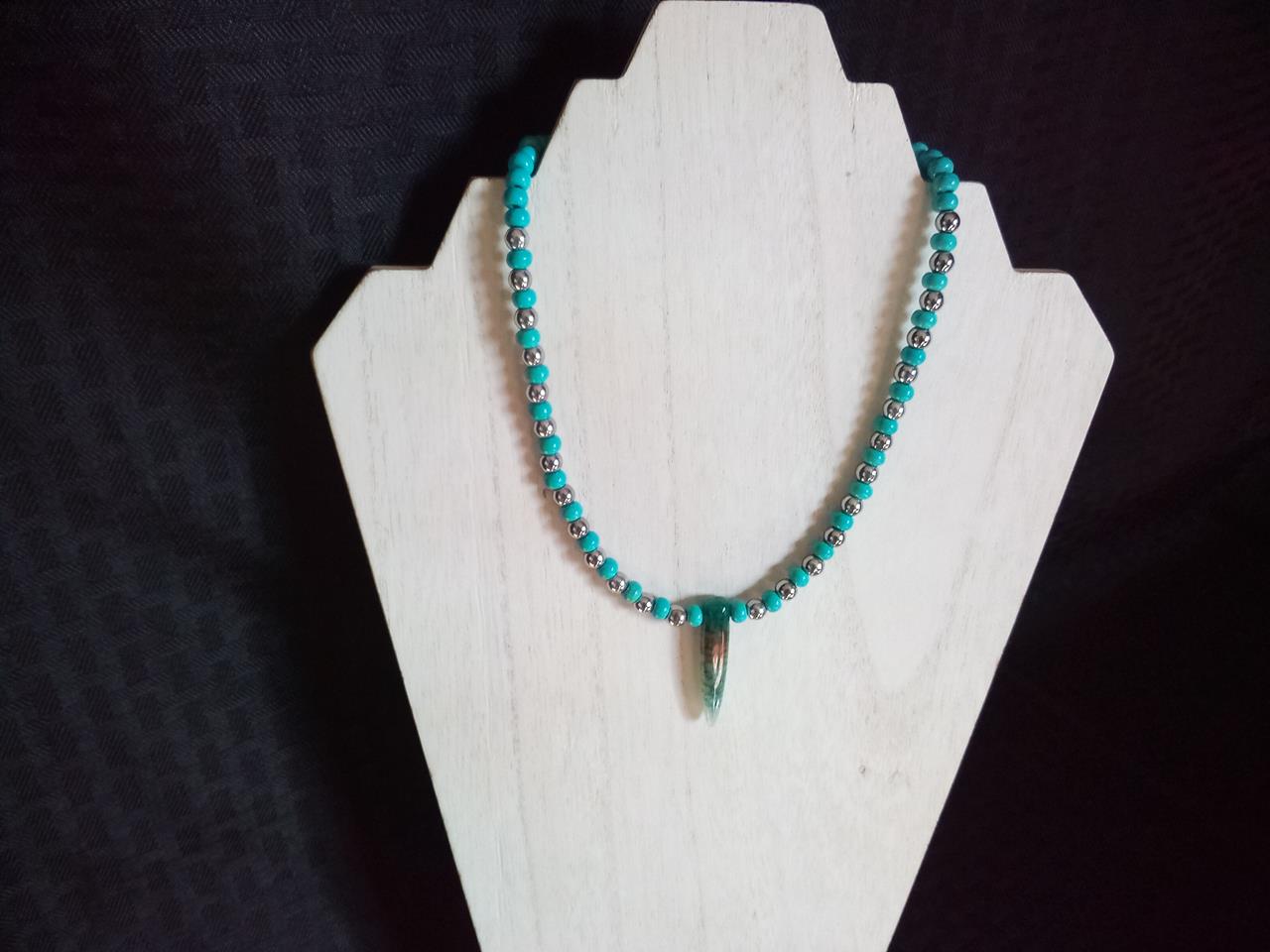 [ #W124 ] $40.00USD - Nevada Colors, Blue and Silver glass bead necklace with Turquoise colored glas(..)
