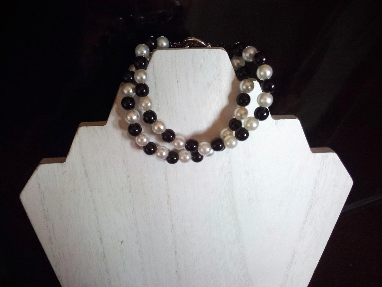 [ #W149 ] $20.00USD - Black &amp; White, double strand bracelet. Glass pearls.